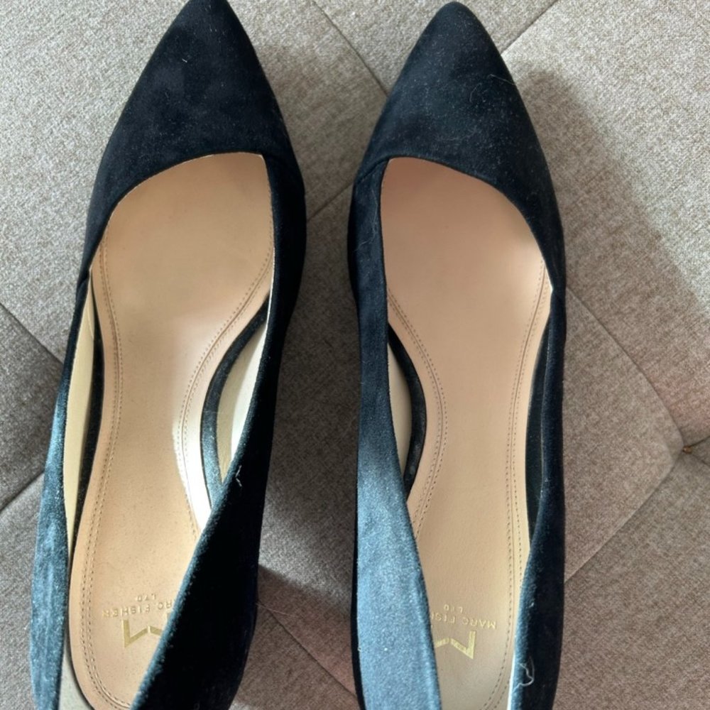 Marc Fisher Black Pointed Toe Heels